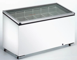 CARAVELL Freezer Chest Model 50692 - Energy Efficient Storage
