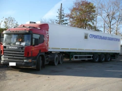 871 Three-Axle Isothermal Semi-Trailer for Equipment Transport