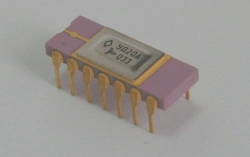 Precision Low-Noise Operational Amplifier 140UD26A
