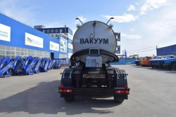 Mechanized Tank Trailer for Technical Liquids, UZST Model 9276-0000112