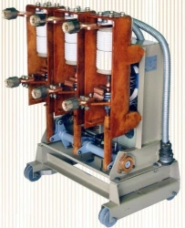 Electromagnetic Actuated Vacuum Circuit Breaker VVE-M-10-20(31.5)/630-2000 U3