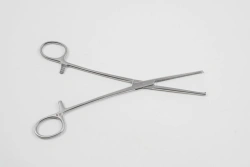 Straight Hemostatic Clamp with Single and Double Teeth, No. 3, 200 mm