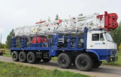 Self-Propelled Hoisting Unit for Well Repair and Drilling APR-80S