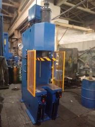 Hydraulic Press with C-Frame PB6328