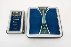 Electronic Medical Floor Scales VMEN-150-50/100-ID1-A with BPS