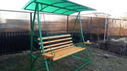 Durable Garden Swing Made of Profile Pipe 40*4*2 and 20*20*1.5