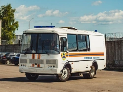 Emergency Rescue Vehicle for Police and Rescue Services 501950-01