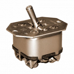 Two-Pole Switch 2V-45