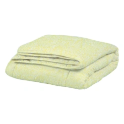 Adult Quilted Blanket - Comfortable Bedding for All Seasons