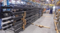 Vehicle Frame for Engine and Suspension Components C40R13-2800010-70