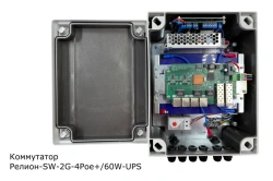 Managed Industrial Network Switch with PoE Support, Relion-SW-2G-4Poe+/60W-UPS