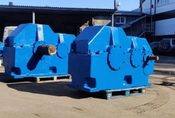 Two-stage Cylindrical Gear Reducer C2N-710-31.5-22