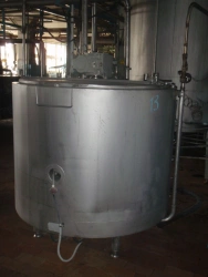 Vertical Intermediate Milk Storage Tank OBN, OBP - up to 1.25 m³