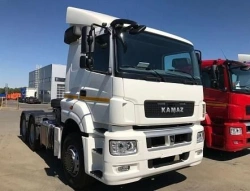 UZST05 Semi-Trailer Tractor, Model 174T-36 on KAMAZ 6520-53