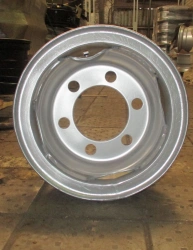 Steel Disc Wheel 7.0-15 Model 3101012-20