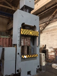 Hydraulic Plunger Press DE 2436 for Material Processing