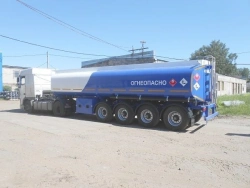 Aluminum Alloy Tank Semi-Trailer for Transporting Oil Products Model 9639L