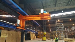 Wall-Mounted Console Crane for Industrial Use, Model KKNQ-P-Q-L/H