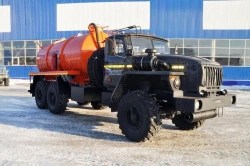 Gas Condensate and Oil Collecting Unit (AKN) UZST Model UZST01 6619C-18 on Ural 4320-72 Chassis