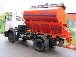 Combined Road Machine KO-713N-40 (based on MAZ-4381C0 chassis)