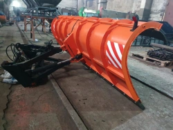 ZDS OK3000G Municipal Plow with Reinforced Rubber Blade