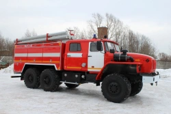 Fire Tanker Vehicle AC 5, 5-?0 (5557) Type 4344-02, Mod 4344C7 on Ural Chassis 5557-1151-60, 1151-62, 1151-70