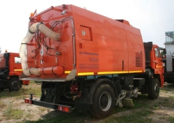 Vacuum Sweeping Machine KO-318D for Urban Cleaning