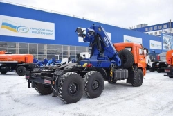 Truck-mounted Crane UZST03 483T-26 for Heavy Lifting