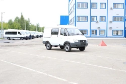 Heavy-Duty Trucks with Gasoline Engine Type 2250 (Modifications: 2250E3, 2250E9, 2250GW)