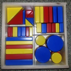 Logical Blocks for Learning Colors and Shapes - Dienes Blocks