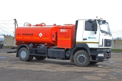 Airport Fuel Tanker GRM2 Modification 56083 (56083-0000010) on MAZ-5340S3 Chassis