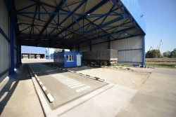 Truck Scale "New-Tonn-80-18-3-A-NR-SD" for Accurate Weighing