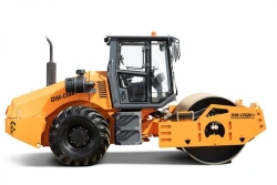 Self-Propelled Road Roller for Soil and Gravel Compaction DM-617