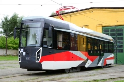 Tram Car Model 71-412 for Urban Transportation