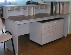 Administrator Work Table Barrier Type 2