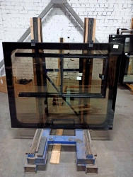 Tramway Car Glass Left 71-412 with Integrated Vent DAG 811.4-SB