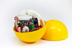 Wireless Data Transmission Device for Solid Body Motion Study