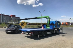 Vehicle Tow Truck with INMAN Crane 4x2 UMCMP1