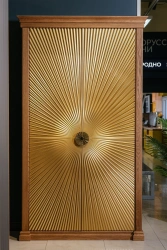 Bedroom Wardrobe with Natural Walnut Veneer