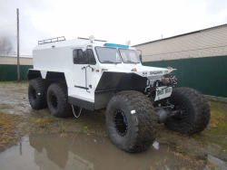 Predator-3920A All-Terrain Snow and Swamp Vehicle