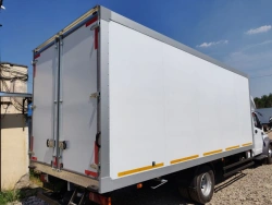 Refrigerated Vans for Food Transport 2790F2 on GAZ C4 Chassis