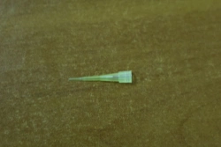 Universal Tip for Pipette Dispensers TU 32.50.50-002-72241324-2018, 10 µL Capacity