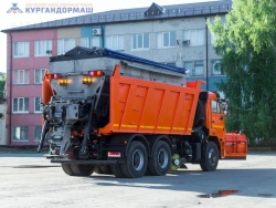 Combined Snow Cleaning Machine MD-651A (Based on KAMAZ 6520-B5 and 6520-53)