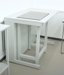 Laboratory Table for Work with Radioactive Substances Model No. 23