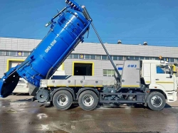 Industrial Vacuum Truck for Sewage and Drainage Systems OМЗ-511И