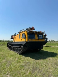 High-Mobility Crawler Vehicle for Passenger Transport and Cargo Handling GMVP-02-B