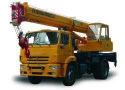 Truck Crane KS-35714K-3 with Cabin U7810.5