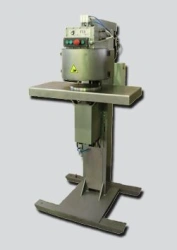 Semi-Automatic Can Sealing Equipment PZ for 23mm Cans