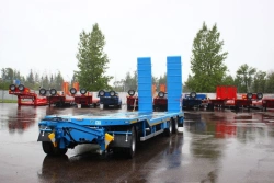 Tverstroymaш 83403 Trailer with Double Folding Hydraulic Ramps