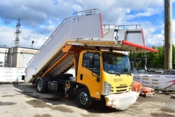 Self-Propelled Passenger Lift for Aircraft TSP-GIRD 5765N